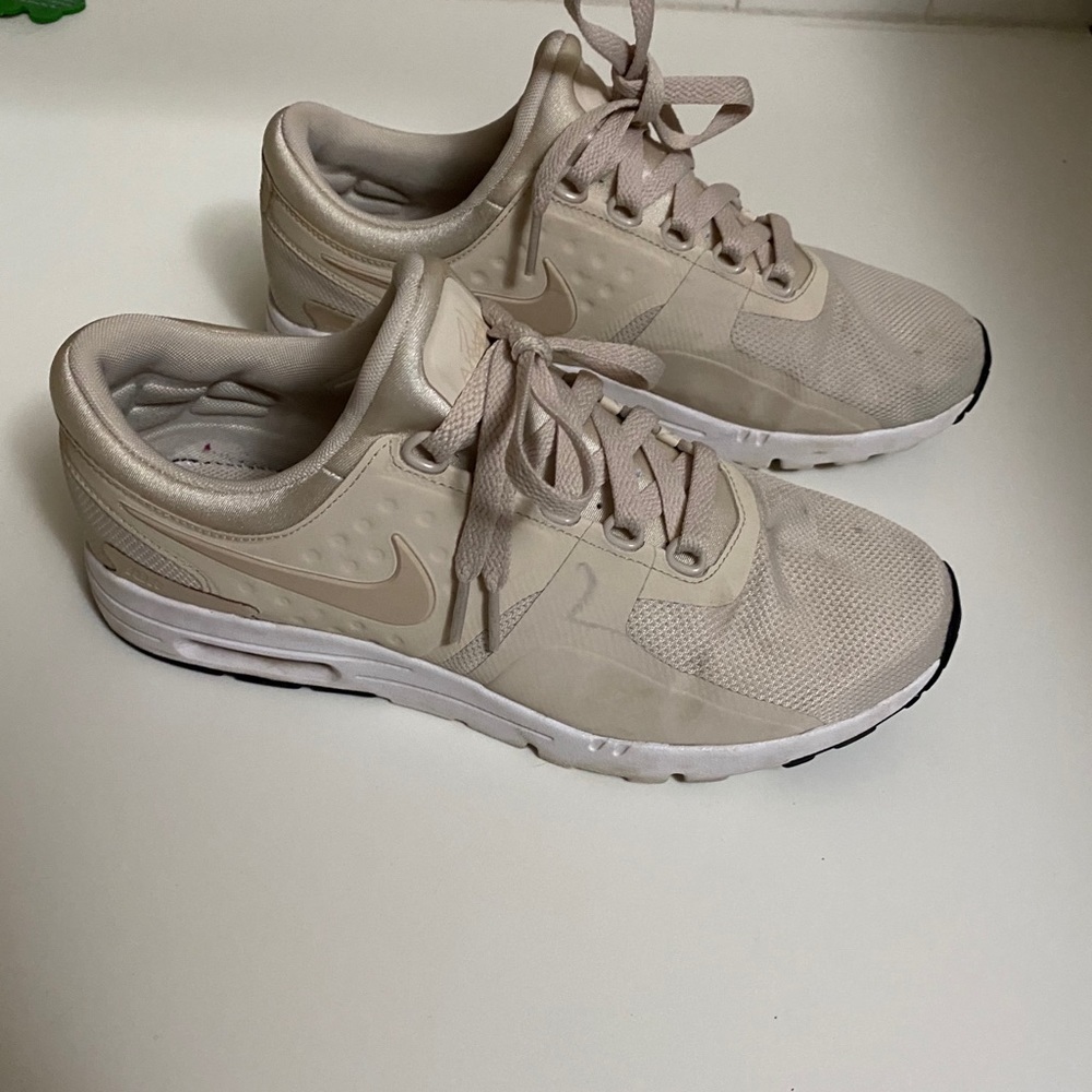 Nike Air Max Zero